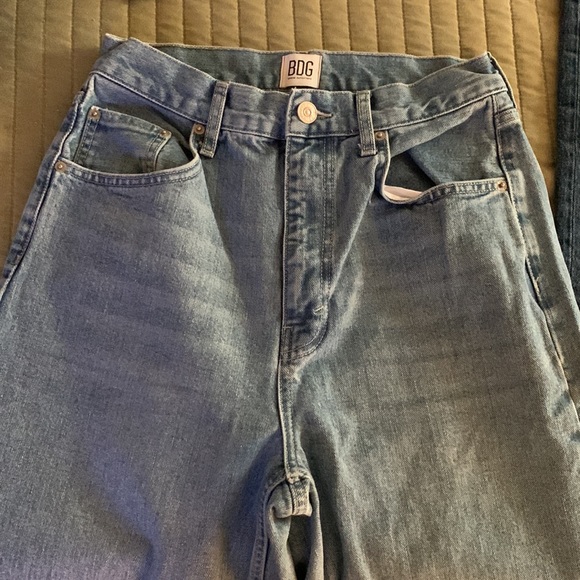 BDG High Rise Baggy Jeans - Picture 8 of 8